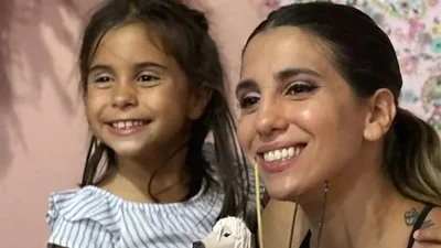 Cinthia Fernández y su hija Francesca. Internaron a la hija de Cinthia Fernández. Cinthia Fernández y su hija Francesca. Internaron a la hija de Cinthia Fernández.