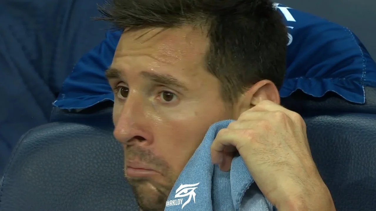 PSG rescató un empate, el DT sacó a Messi y la reacción del 10 hizo estallar los memes