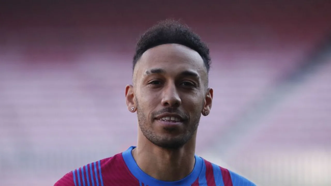 Asaltan a Aubameyang en un robo a mano armada en su casa de Barcelona