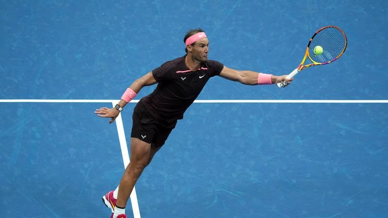 Un tenaz Nadal derrota a Hijikata en su regreso al US Open