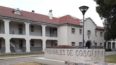 Abuso grupal en Córdoba: adolescente de 14 años denuncia que la drogaron y violaron Abuso grupal en Córdoba: adolescente de 14 años denuncia que la drogaron y violaron