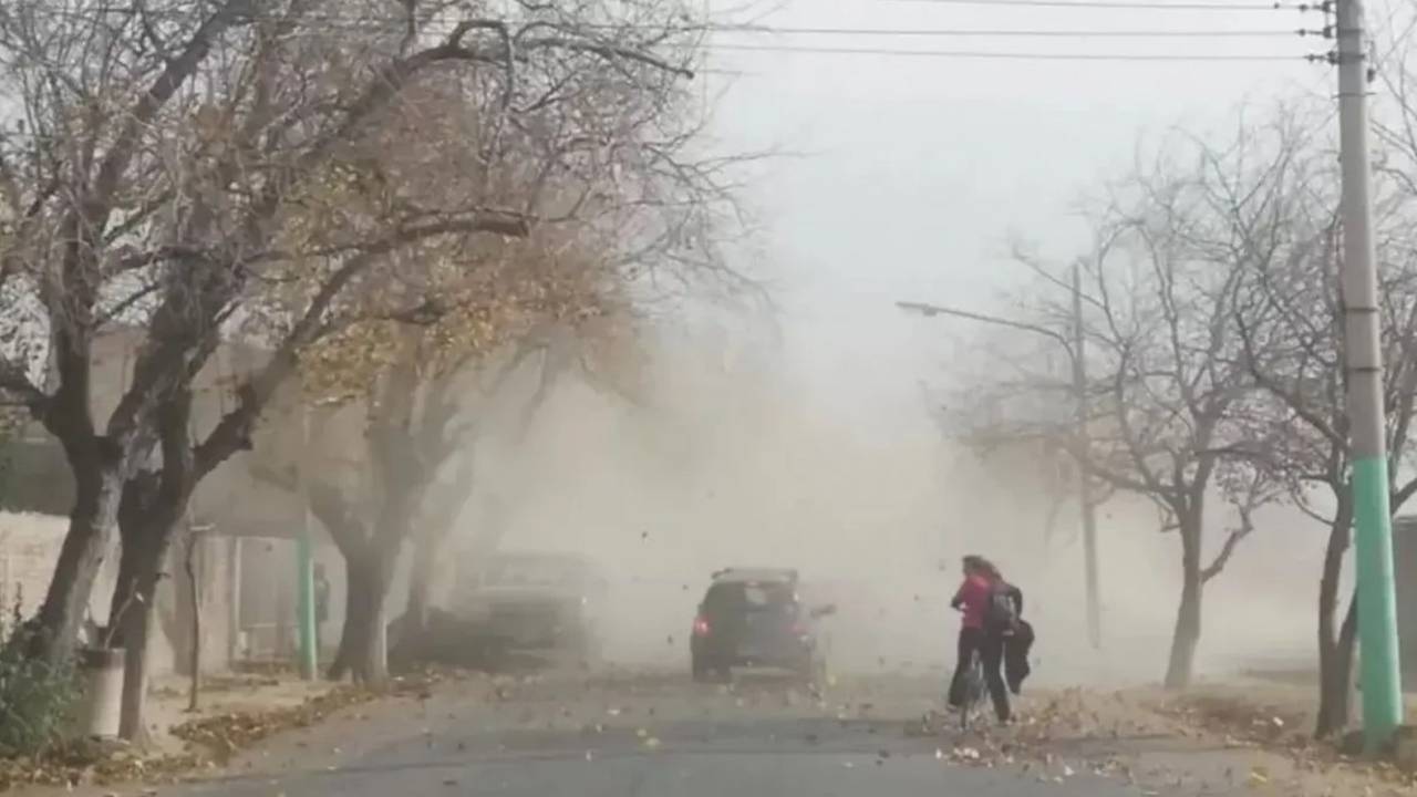 ALERTA ROJA por vientos huracanados de más de 150 km/h en Argentina: "Provocar desastres"