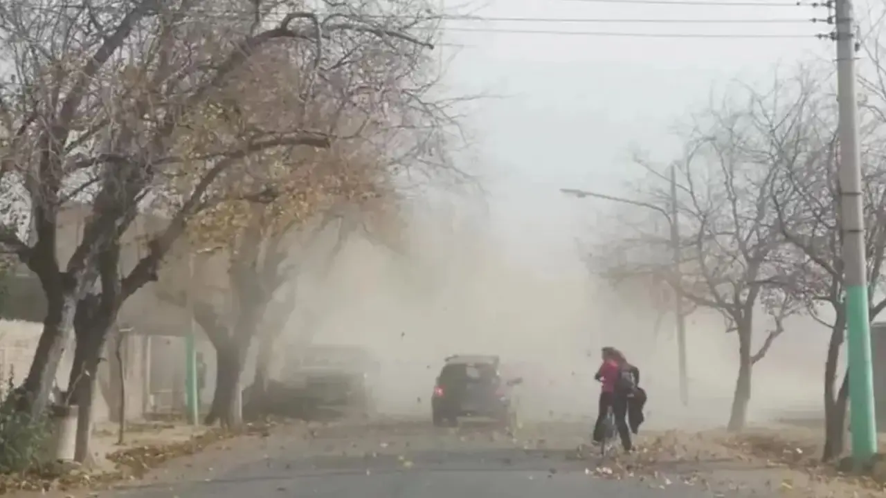 ALERTA ROJA por vientos huracanados de más de 150 km/h en Argentina: "Provocar desastres"