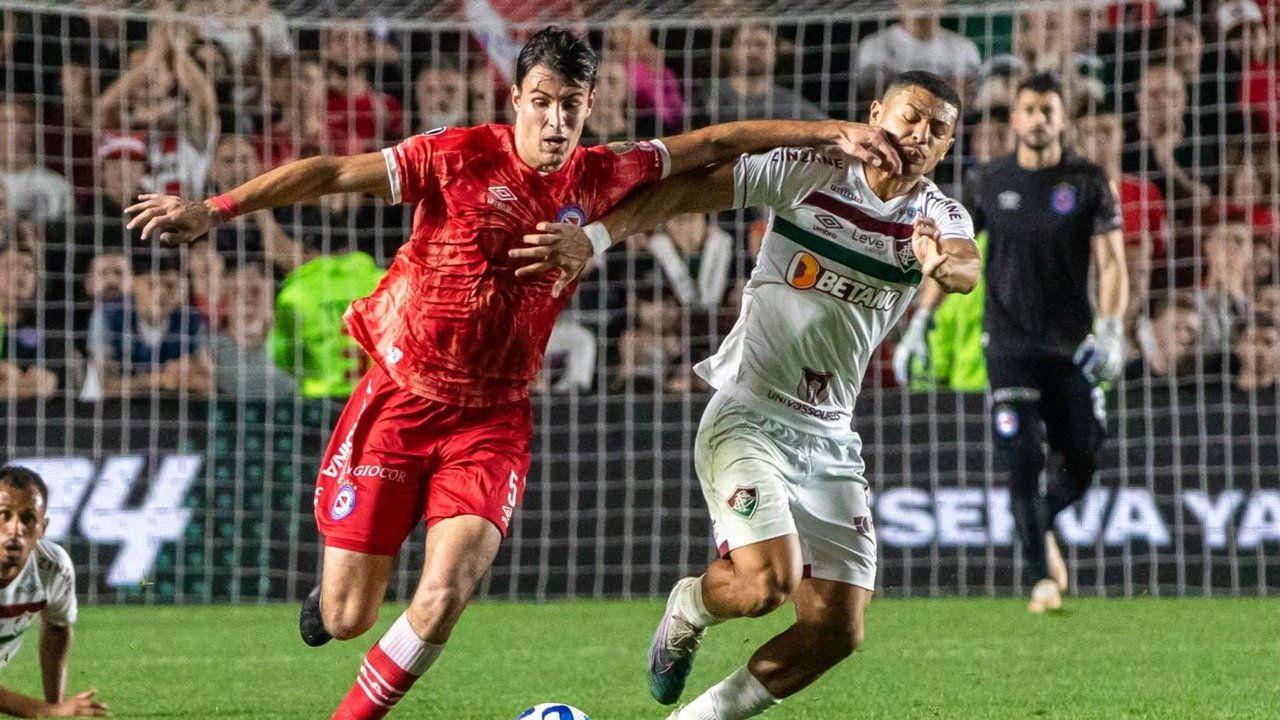Argentinos empató con Fluminense en un partidazo
