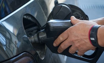 Alivio al bolsillo: cuánto bajó la nafta en la provincia | Nafta