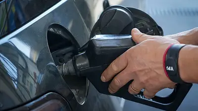 Alivio al bolsillo: a cuánto quedó la nafta en La Rioja después de la baja de precios Alivio al bolsillo: a cuánto quedó la nafta en La Rioja después de la baja de precios