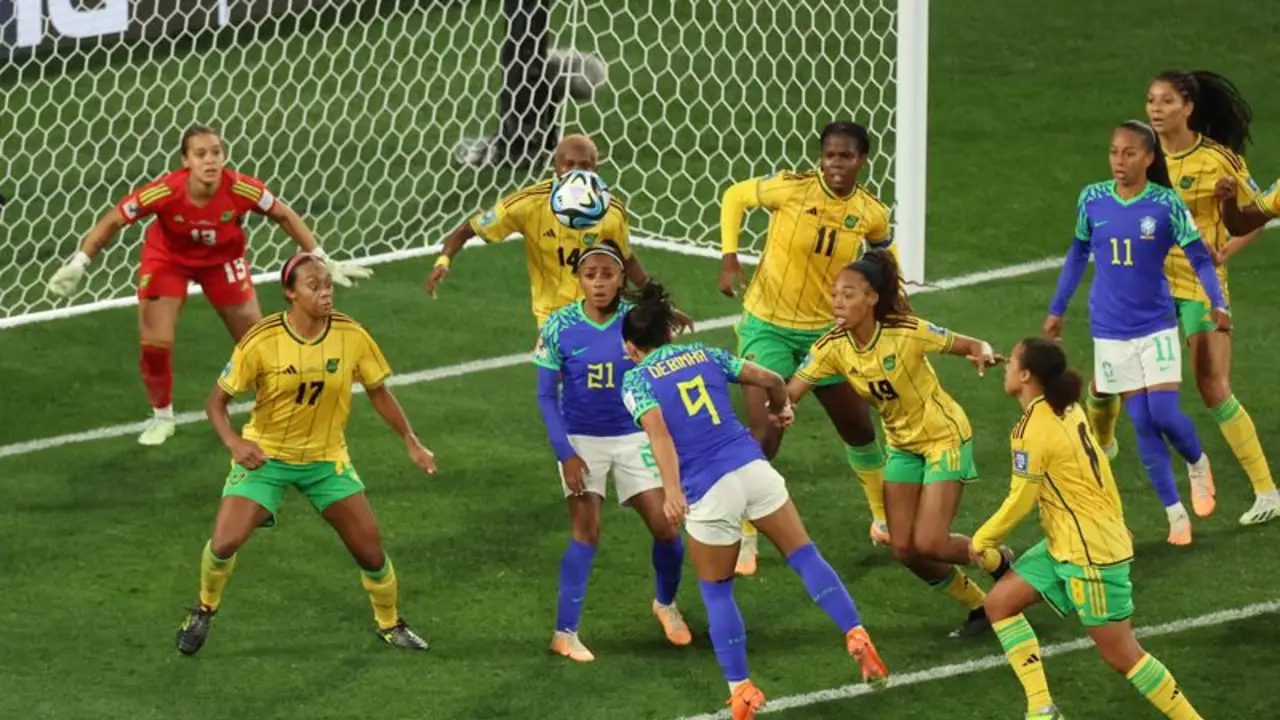 Brasil se queda sin octavos de final del Mundial femenino de fútbol tras empate ante Jamaica
