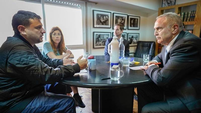 Grabois recibió al embajador de EE.UU: "Hablamos de la estafa del préstamo con el FMI"