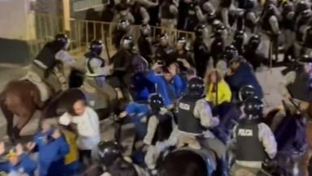 Boca Juniors, Represión policial Uruguay, Nacional, Copa Libertadores.