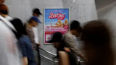 "Barbie" de Warner Bros supera los 1.000 millones de dólares de taquilla "Barbie" de Warner Bros supera los 1.000 millones de dólares de taquilla