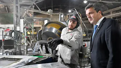 Massa les exigió a los empresarios cumplir con suma fija y congelamiento de precios Massa les exigió a los empresarios cumplir con suma fija y congelamiento de precios