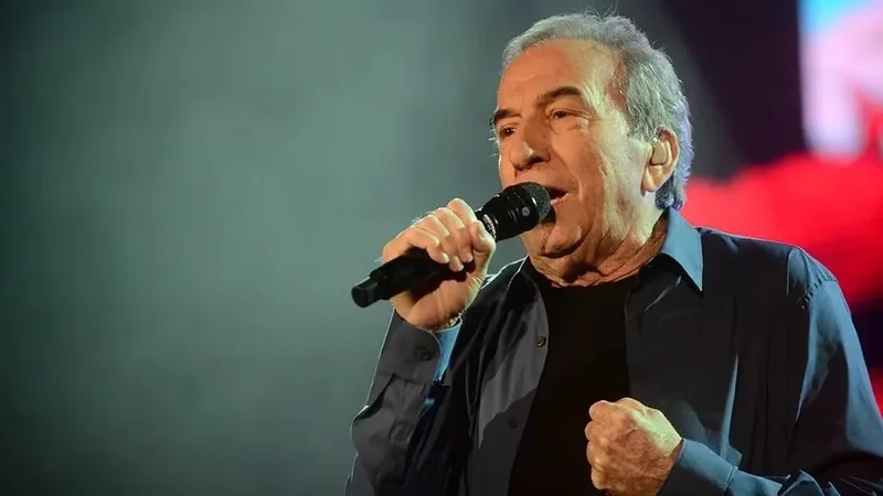 José Luis Perales. 
