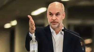Larreta: "No veo una gran mayoría del PRO que suscriba a las ideas de extrema derecha de Milei" Larreta: "No veo una gran mayoría del PRO que suscriba a las ideas de extrema derecha de Milei"