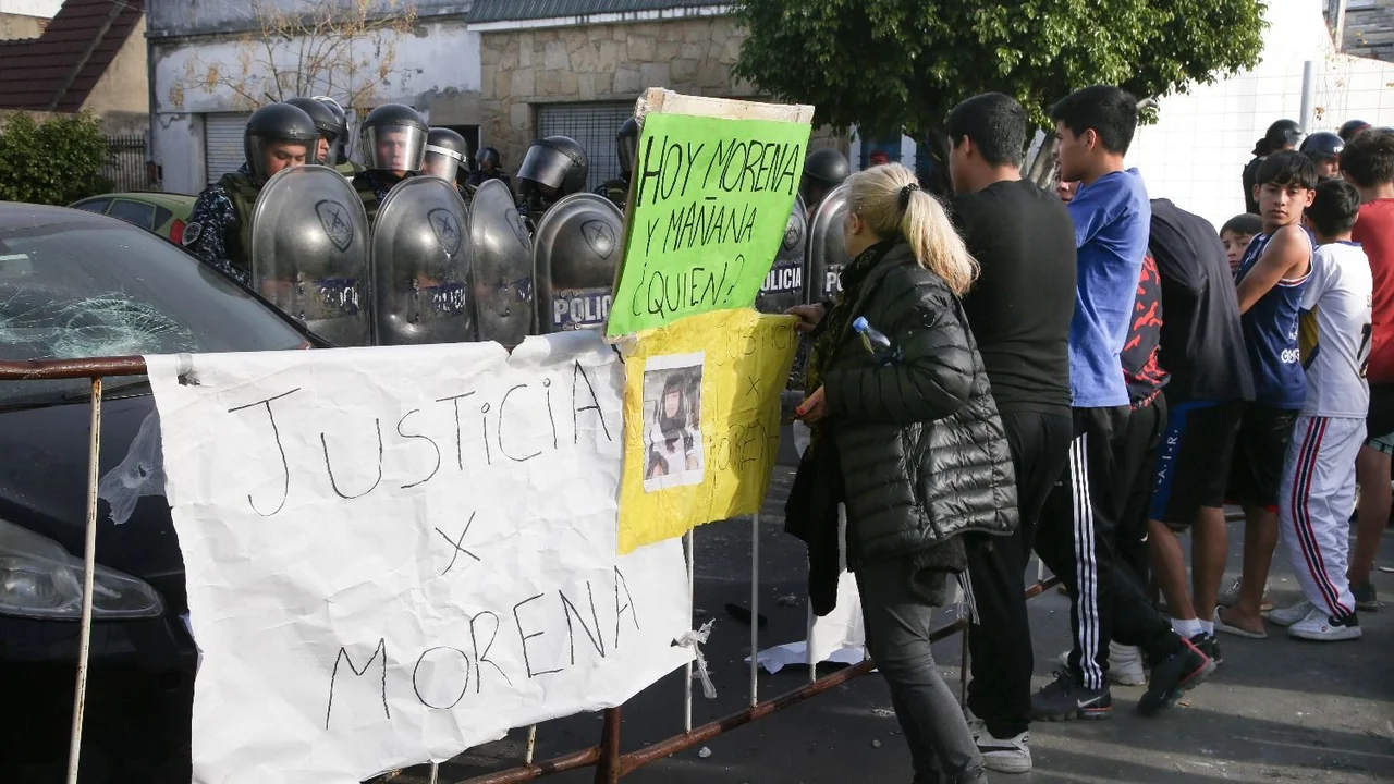 La fiscal confirmó que los dos detenidos son mayores de edad y desmintió los datos falsos en relación a la causa.