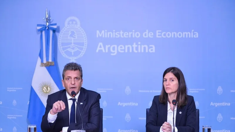 Aumento para jubilados y pensionados de 23,29% y un refuerzo de $27 mil