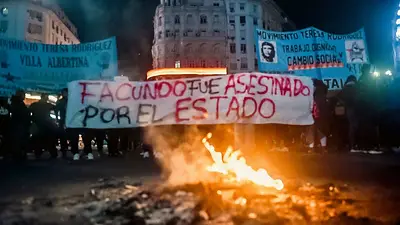 Represión en el Obelisco: un muerto y cuatro detenidos Represión en el Obelisco: un muerto y cuatro detenidos