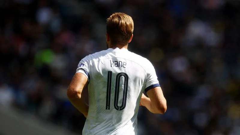 Tuchel dice que traspaso de Kane aún no está hecho, pero Bayern trabaja en gran acuerdo