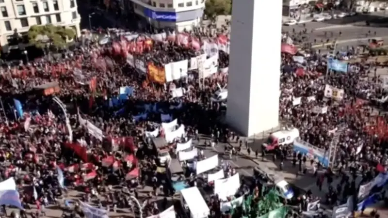 Movilización en el Obelisco. Las convocatorias de los distintos espacios de izquierda. 