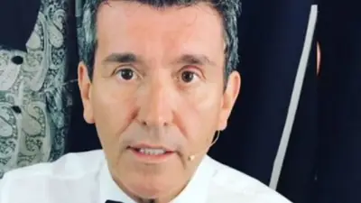 Denuncia de Mónica Farro contra Miguel Ángel Cherutti por las obras Tango y Burlesque y San Telmo Show Denuncia de Mónica Farro contra Miguel Ángel Cherutti por las obras Tango y Burlesque y San Telmo Show