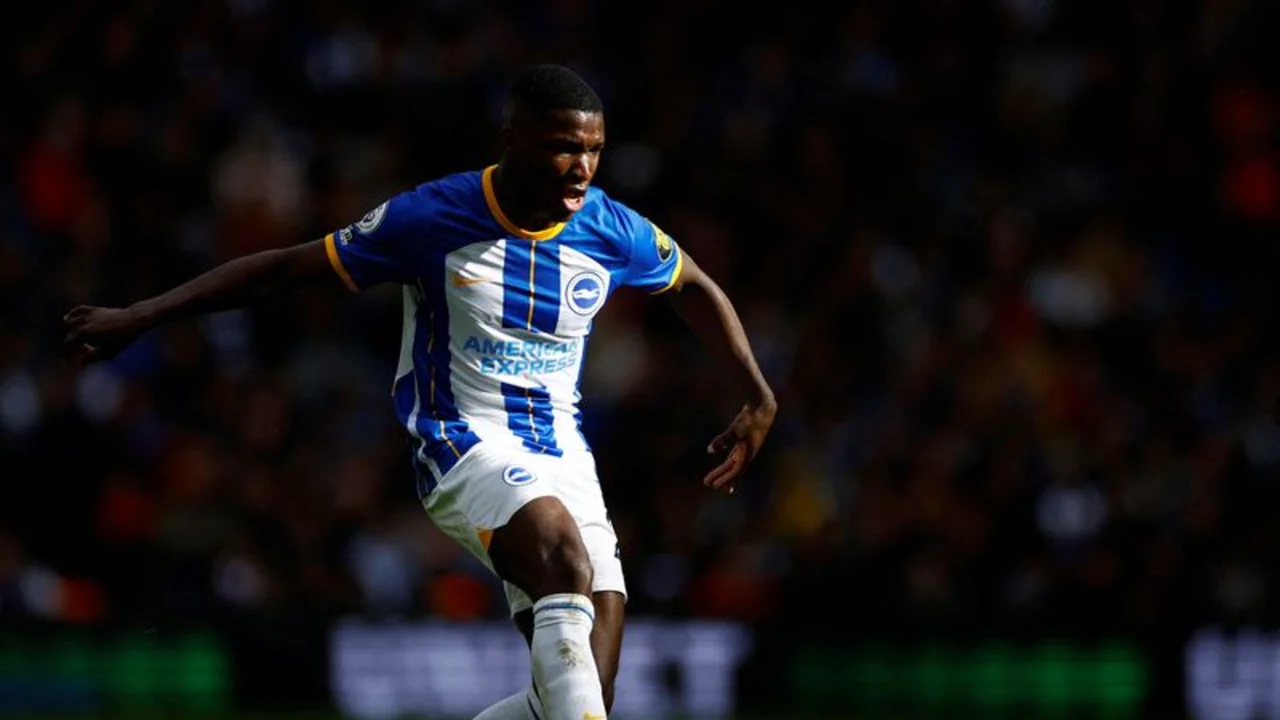 Chelsea oficializa fichaje de Moisés Caicedo del Brighton en transferencia récord para la Premier