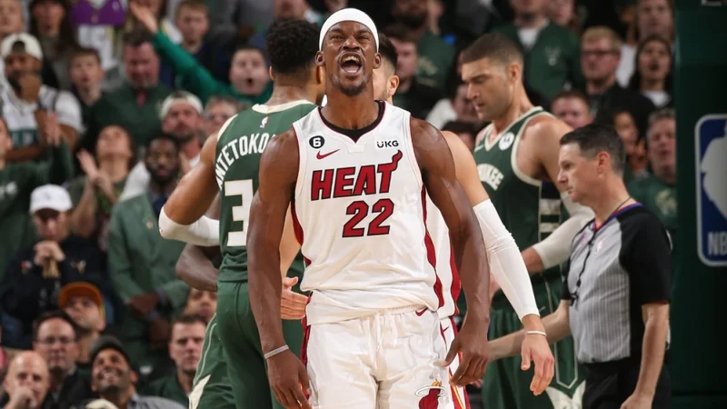Jimmy Butler salario NBA