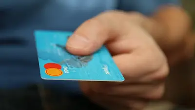 Los bancos y tarjetas de crédito podrán aumentar la tasa de interés todo lo que quieran Los bancos y tarjetas de crédito podrán aumentar la tasa de interés todo lo que quieran
