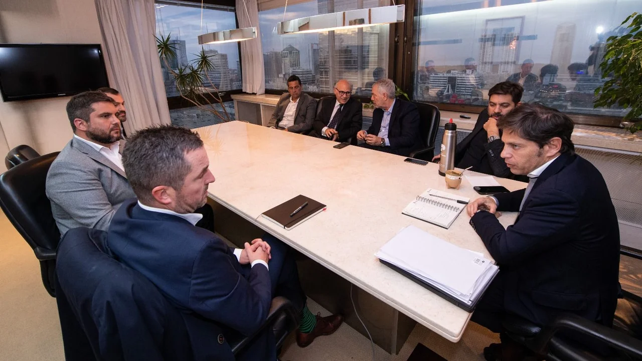 Kicillof vuelve a poner el petróleo offshore en agenda: Se reunió con la empresa que hará perforaciones en Mar del Plata