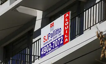 El salario perdió la carrera contra el alquiler: trabajar ya no garantiza un techo | Crisis económica
