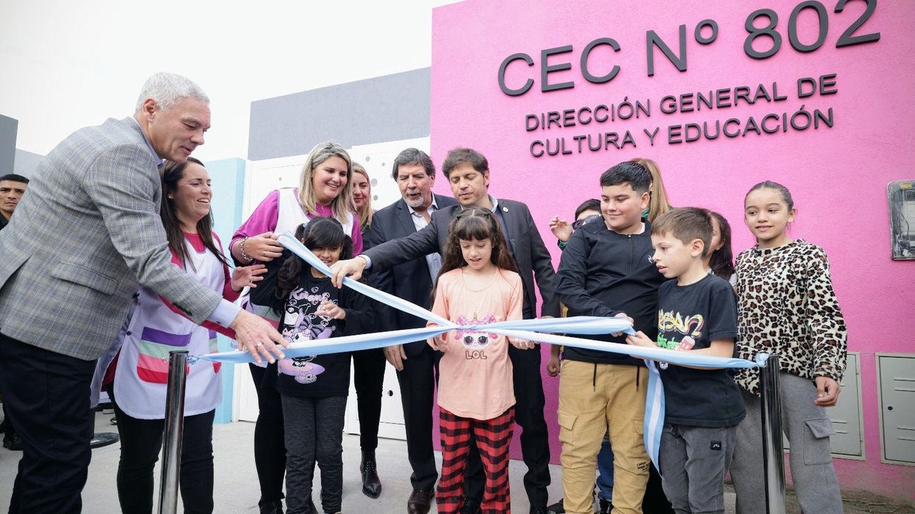 Una escuela por día: el plan de Kicillof hasta el 25 de septiembre