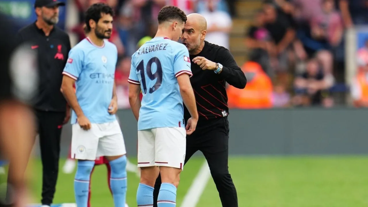 Julián Álvarez, Pep Guardiola, Manchester City, deportes