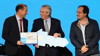 En Neuquén, se entregó la vivienda número 125 mil de la gestión del Gobierno Nacional En Neuquén, se entregó la vivienda número 125 mil de la gestión del Gobierno Nacional