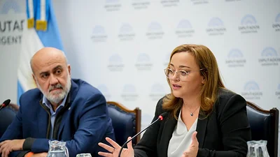 Cecilia Moreau se comprometió a la creación de nuevas universidades públicas y de calidad en el país Cecilia Moreau se comprometió a la creación de nuevas universidades públicas y de calidad en el país