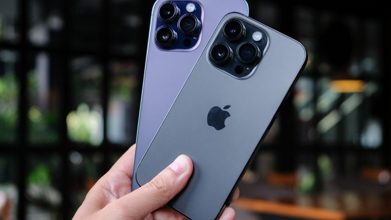 iPhone 15