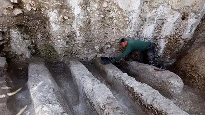 Arqueólogos hallan conductos "misteriosos" cerca de reliquias bíblicas de Jerusalén Arqueólogos hallan conductos "misteriosos" cerca de reliquias bíblicas de Jerusalén