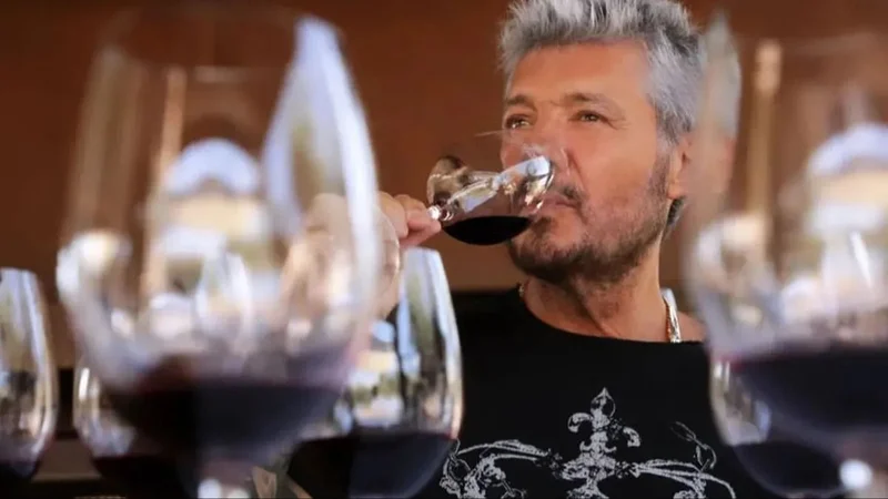 Debut de Marcelo Tinelli con el Bailando por América TV