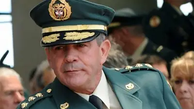 Mario Montoya Uribe, exjefe del Ejército acusado de impulsar la doctrina de "falsos positivos". Mario Montoya Uribe, exjefe del Ejército acusado de impulsar la doctrina de "falsos positivos".