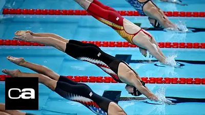 Canadiense McIntosh gana el oro en los 200 metros mariposa femeninos, suma segundo título en París Canadiense McIntosh gana el oro en los 200 metros mariposa femeninos, suma segundo título en París