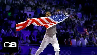 Estados Unidos gana un oro histórico en florete por equipos femenino Estados Unidos gana un oro histórico en florete por equipos femenino