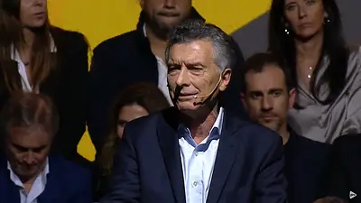 Con palos al entorno, Macri rechazó fusionarse con Milei Con palos al entorno, Macri rechazó fusionarse con Milei