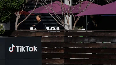 EEUU demanda a TikTok y a su matriz por una "masiva vulneración" de la privacidad de los menores EEUU demanda a TikTok y a su matriz por una "masiva vulneración" de la privacidad de los menores