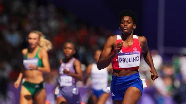La atleta dominicana Paulino pasa a semifinales en prueba de 400 metros planos