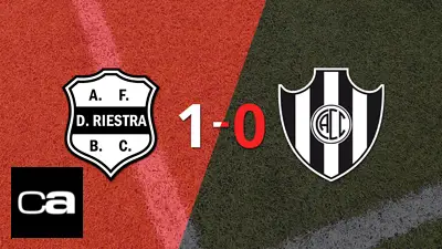 Dep. Riestra derrotó 1-0 a Central Córdoba (SE) Dep. Riestra derrotó 1-0 a Central Córdoba (SE)