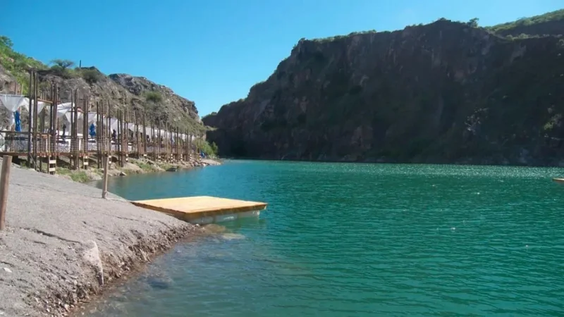 Laguna Neyem