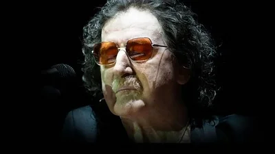 Cuál fue el anuncio de Charly García. Cuál fue el anuncio de Charly García.