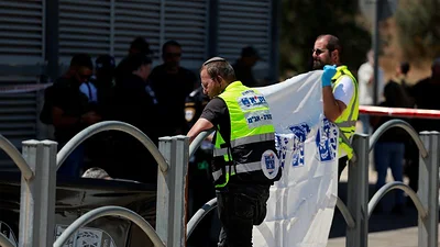 El ejército israelí mata al menos a ocho palestinos en Cisjordania, según personal sanitario El ejército israelí mata al menos a ocho palestinos en Cisjordania, según personal sanitario
