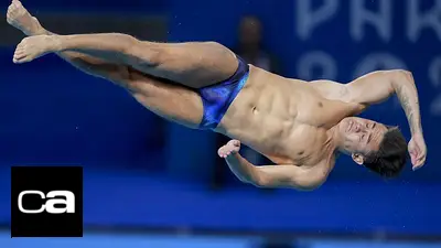 Colombiano Restrepo intenta el clavado más difícil en eliminatorias de trampolín de 3 metros Colombiano Restrepo intenta el clavado más difícil en eliminatorias de trampolín de 3 metros