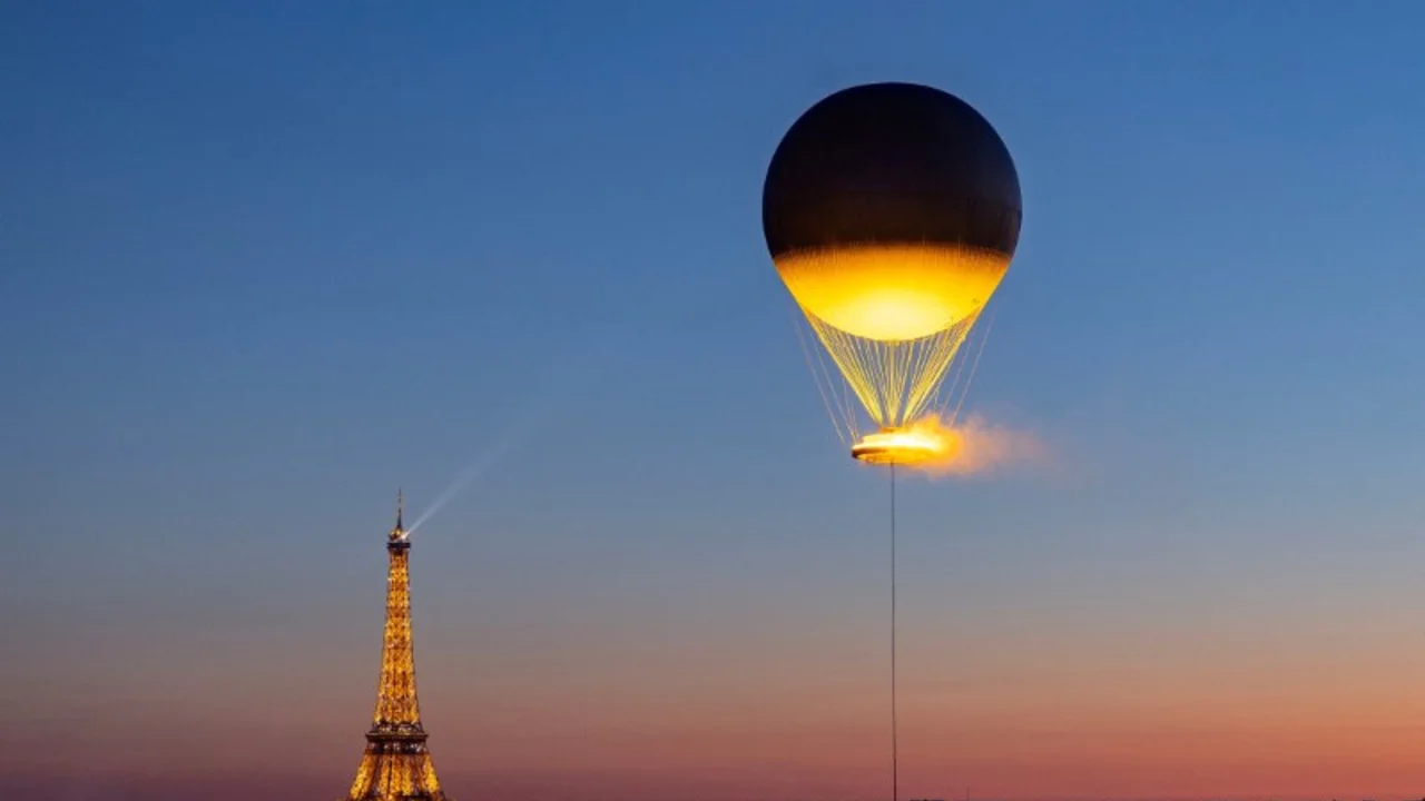 Alcaldesa de París quiere que pebetero olímpico permanezca cerca del Louvre tras los Juegos