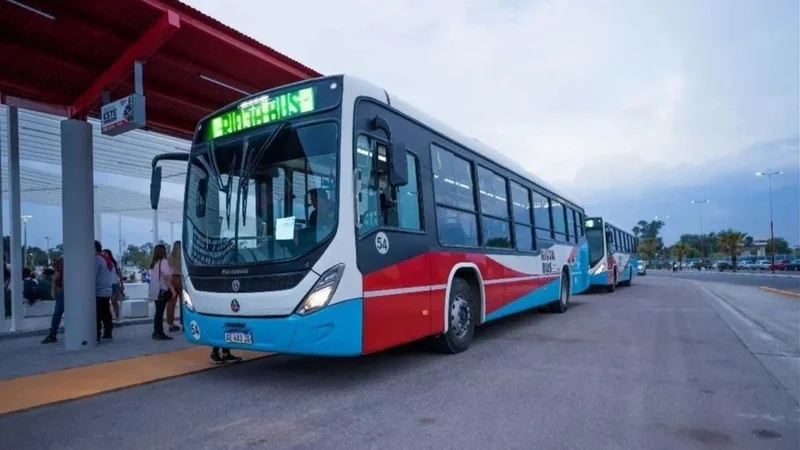 Transporte público: cómo logró La Rioja mantener el boleto más barato del país a pesar del ajuste de Milei