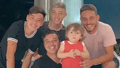 Cómo se llaman los cuatro hijos de Marcelo Gallardo. Cómo se llaman los cuatro hijos de Marcelo Gallardo.