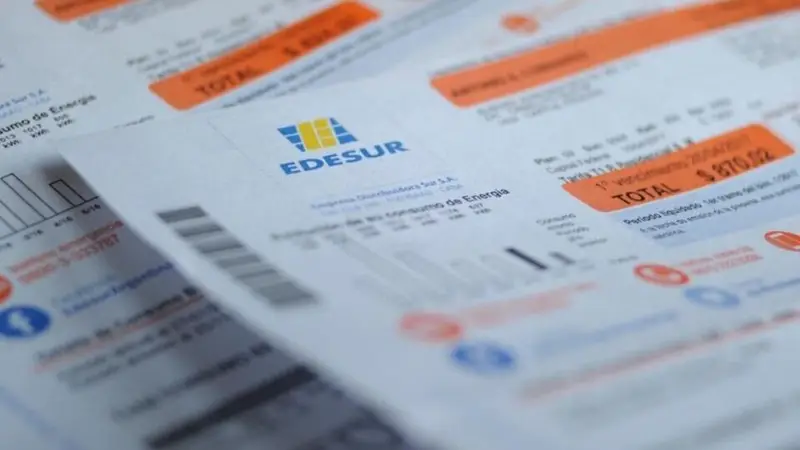 Por qué me aumentó tanto la luz de un mes a otro: la suba oculta en las facturas Por qué me aumentó tanto la luz de un mes a otro: la suba oculta en las facturas